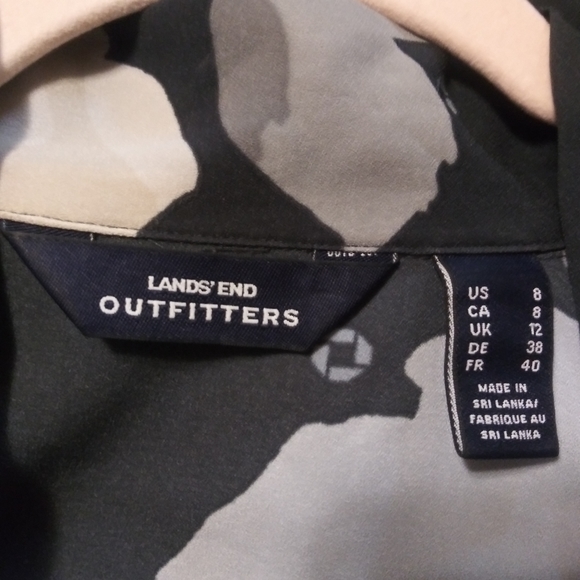 Lands End Outfitters Floral Blouse Navy/Shades of Gray Size 8 - Picture 7 of 7